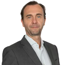 L’ordinateur quantique : catalyseur d’une transformation systémique des modèles économiques et juridiques.